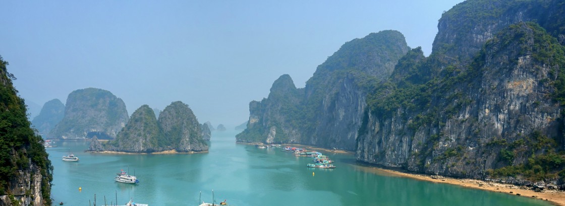 Red Lotus Travel company